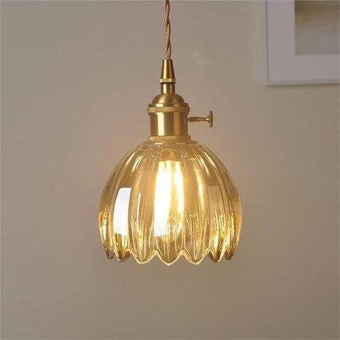 LILIUPEILONG Glass Chandelier, Petal-Shaped, Adjustable Height, Suitable for The Bedside of The Kitchen and Dining