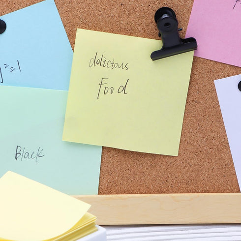 White Memo Holder with 500 Sheets Non-Sticky Colorful Blank Notes, Simple PS Sticky Notes Organizer Notepad Dispenser