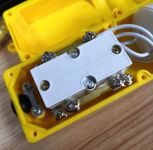YXQ Rainproof Pendant Hoist Up Down Switch, C0B-61DR Push Button Control for Heavy Machinery, Yellow