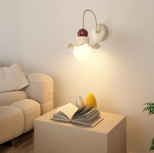 Generic Room(Red,28 cm/11.02 Modern Nordic Wall Sconce, Wavy Ruffled Shade Globe Wall Lamp, Cream