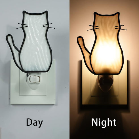 BOXCASA White Cat Night Light, Stained Glass Lamp, Warm Yellow Plug-In Night Light for Living Room, Bedroom, Hallway