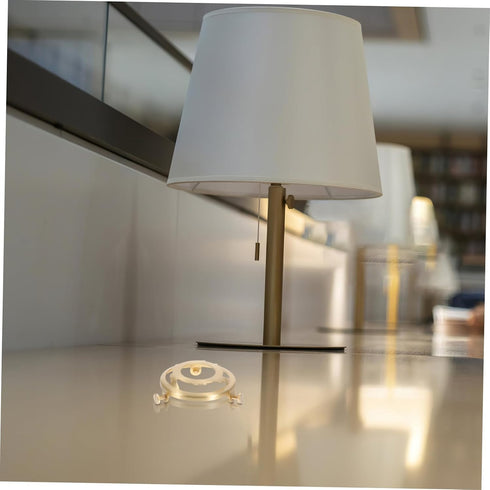 Durable Copper Lamp Socket Holder with Clip