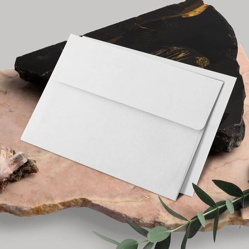 Granhoolm 50 Pack 5x7 Envelopes, Peel & Press for Invitations, Weddings, Greeting Cards, 5.25 x 7.25 White