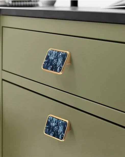 Aoleegatt Creative Nordic Light Shell Cabinet Door Handles - Personalized for Bathroom, Bedside,