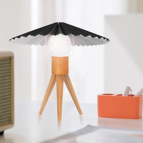 Ipetboom 2pcs 31cm Umbrella Pleated Lamp Shades for Table and Floor Lamps Fabric Black and White Diameter for Living
