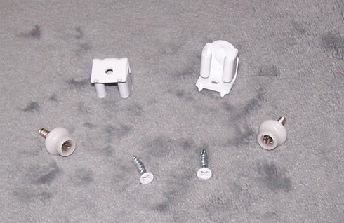 Generic Plantation Shutter Catch/White