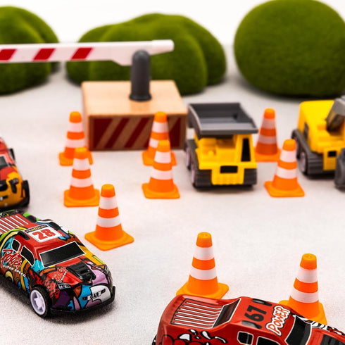TAHULIK 70Pcs 1" Mini Traffic Cones, Orange Miniature Traffic Signs, Tiny Roadblock Construction Signs, Plastic