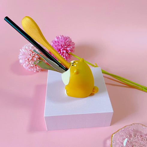 Cute Small Pen Pencil Holder, Kawaii Resin Cat Dog Dinosaur Rabbit Mini Storage Organizer