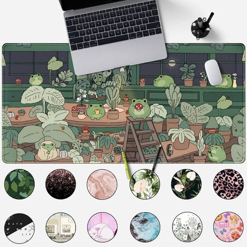 Cute Frog Mouse Pad, Kawaii Green Desk Decor Mat, Large Gaming Mouse Pad for Computer, Desk Decor Home Office