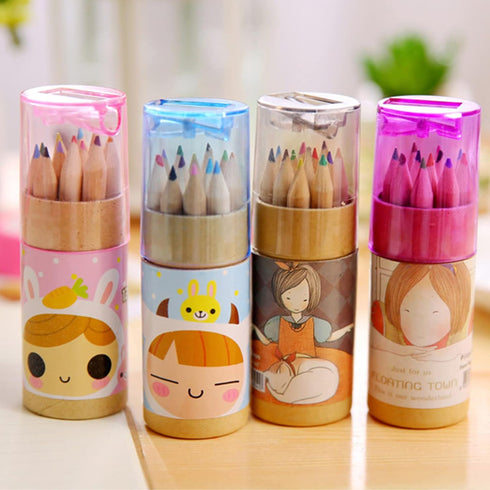 Cute Mini Pencil Sharpener, Kawaii Manual Pencil Cutter, Handheld Cartoon Accessory for Kid Artists (7 Pcs)