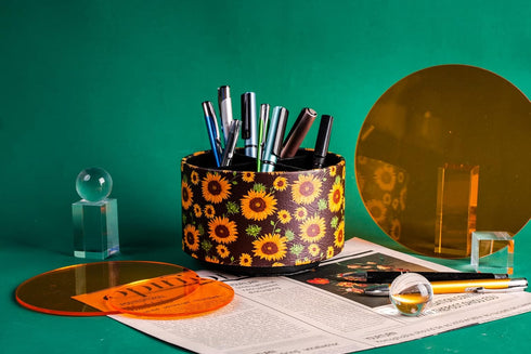 Hennaja Round Leather Art Supply Organizer, 360 Degree Rotating Remote Control Holder, Multi-Functional Pencil Holder