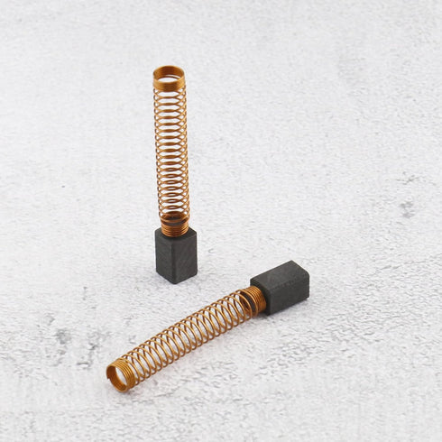 4Pcs Carbon Brushes Replacement, Compatible with BLACK & DECKER KR70 Motor Carbon Brushes Power Tools Accessories