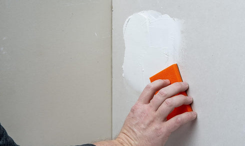 Gorilla Wall Repair Kit, Featuring Heavy Duty Wall Repair Spackling + Primer White