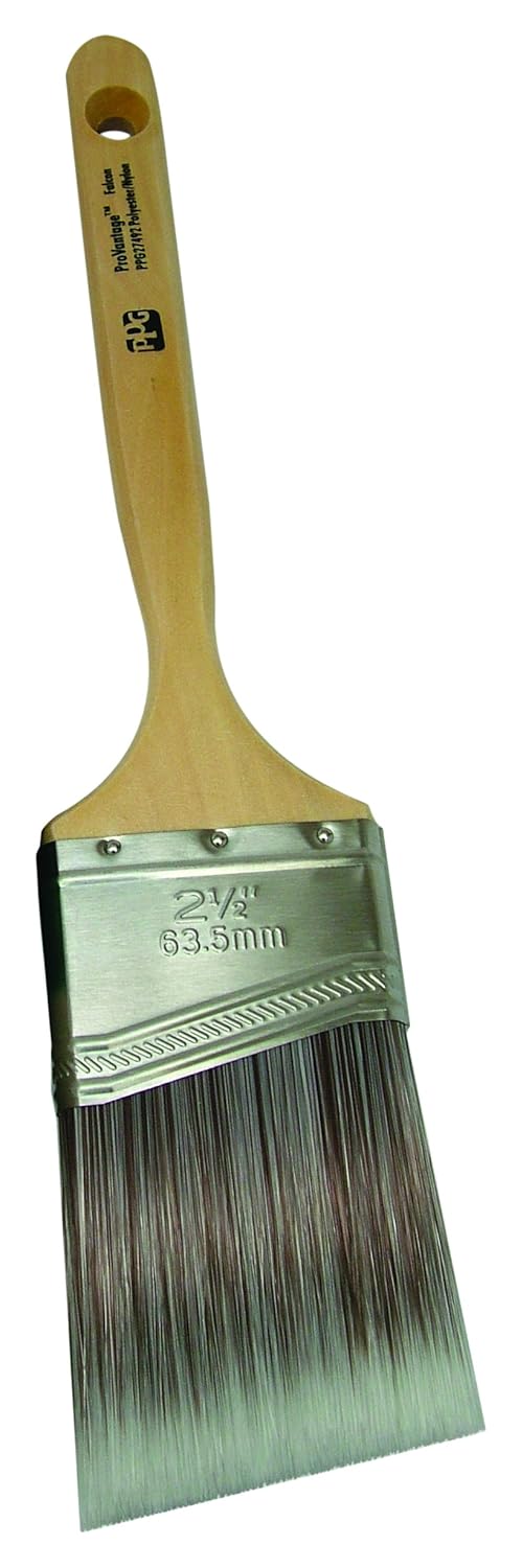 ProVantage Nylon Polyester Angle-Sash Paint Brush - 2 1/2"