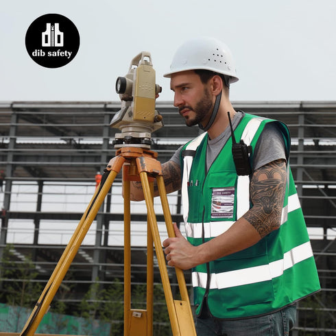 Reflective Vest High Visibility with Pockets and Zipper, Green L