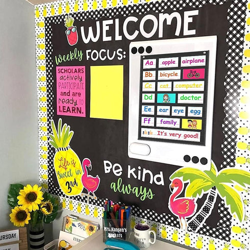 Auchq Magnetic Pocket Chart, Standard Pocket Chart with 7+1 Pockets, 14 Double-Sided Dry-Eraser Cards for Classroom
