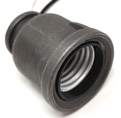 1/2 inch Iron Pipe Lamp Socket That fits Iron Pipe (NPT)