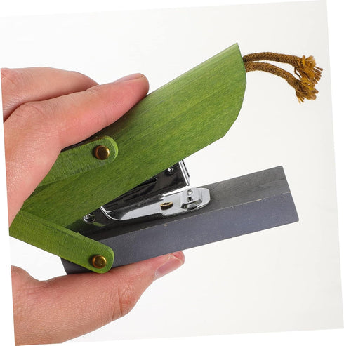 Cartoon Mini Stapler, Cute Wooden Grasshopper Design, Green Desk Decor Animal Shape Stapler