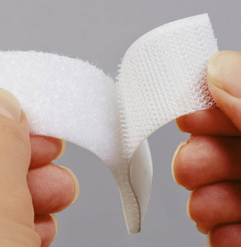 Scotch Multi-Purpose Hook and Loop Fasteners, 1 Roll, White, 3/4 in x 15 ft for Indoor Use