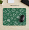 Generic St Patricks Day Green Clovers Desk Mat Multifunctional Deskpad, Waterproof Tapete para