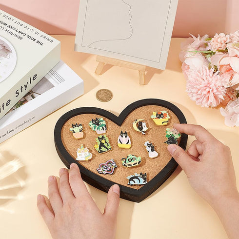 BENECREAT Heart Cork Board, 0.8" Thick Wall Mounted Bulletin Display Board for Brooch Pin Storage, 8x6.7" Home Decor
