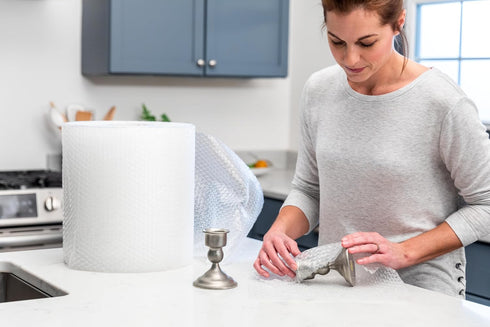 Duck Brand Small Bubble Cushioning Wrap for Moving & Shipping, 175 FT Clear Bubble Packing Wrap for Protection