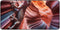 GENERIC Gecko Clinging to a Color-Changing Canyon Wall Desk Mat - Vibrant Colors,