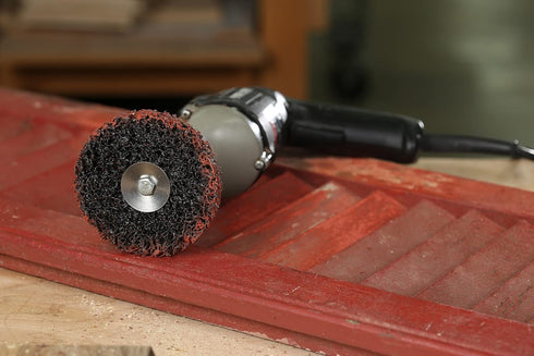 Gator 4" Drill Mounted Stripping Wheel - Silicon Carbide Extra Coarse Grit