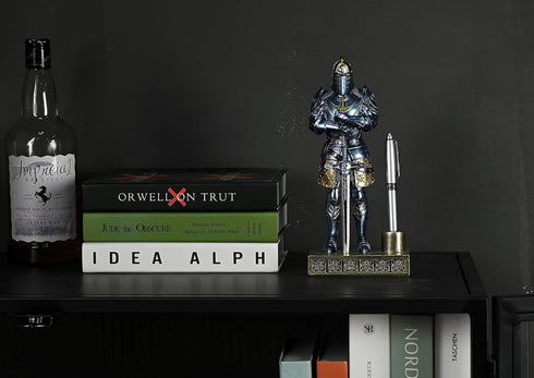Knight Pen Stand Decoration, Resin Pen Holder Art Craft Paperweight for Desktop Organizer, Gifts for Boyfriend,
