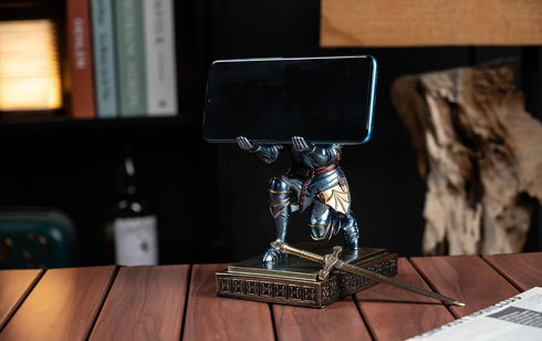 Medieval Armored Warrior Knight Pen Holder Desk Organizers and Accessories Resin Pencil Holder Paperweight as Gift