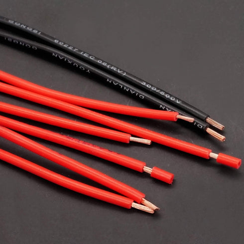 Twidec 20Pcs Female Spade Crimp Terminal Kit, 4.8mm & 6.3mm, Red + Black Insulating Sleeve Quick Splice