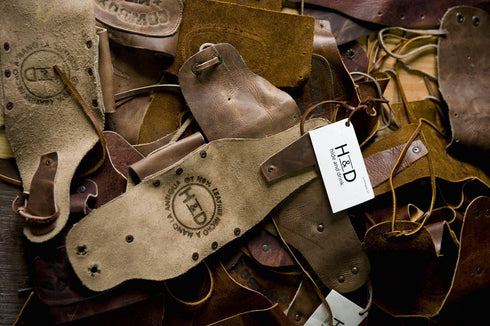 Hide & Drink Handmade Dog Bookmark from Full Grain Leather (Bourbon Brown)