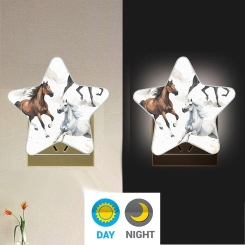Burbuja 0.2W Running Horses LED Night Light Plug into Wall Star-Shaped Nightlight Dusk to Dawn Auto Sensor for Bedroom