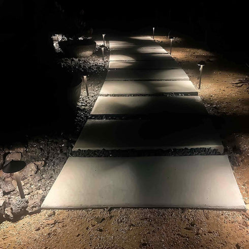 Generic 10W 2700k Low Voltage Pathway Lights Outdoor Landscape Lighting Warm White Walkway Lights Bronze Metal Pro