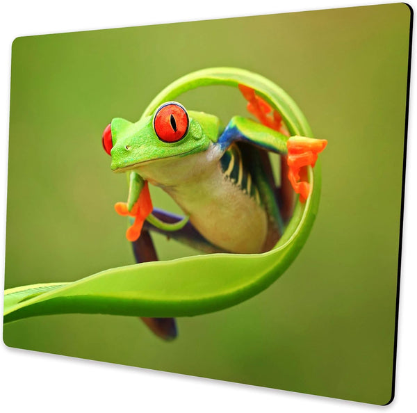 Green Mouse Pad with Cute Frog Design - Kawaii Office Decoration, Anti-Slip Rubber Base, 9.5 x 7.9 Inch
