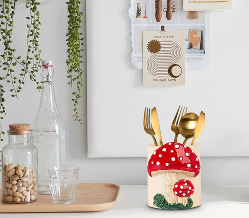 Mushroom Pencil Holder for Desk - Cute Pencil Holders & Pen Holders, Resin Desk Pencil Holder, Pen Organizer