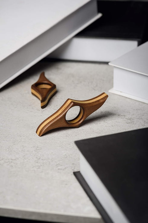 TILISMA Wooden Book Page Holder - Handmade Walnut Thumb Book Accessories for Reading in Bed