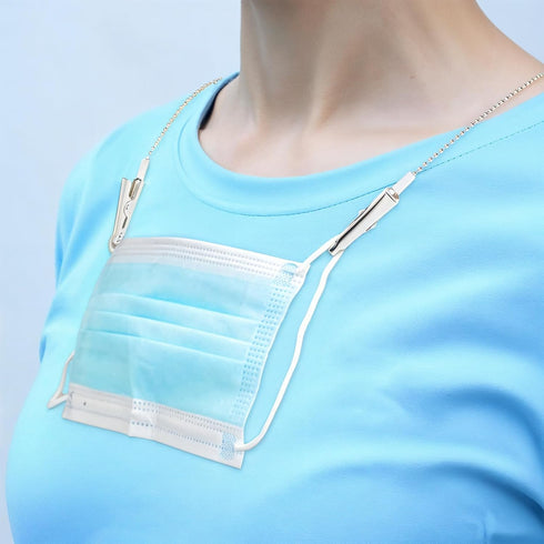 Piriuuo 4 Pcs Bib Holder Clip, Dental Bib Clips Portable Dental Napkin Clip Reusable Napkin Holder Clip Neck Chains