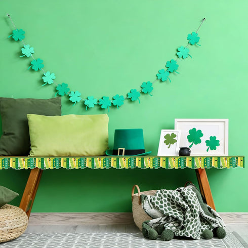 YUUIKLLE 69 Feet Shamrock Bookshelf Bulletin Board Borders St Patrick's Day Green Books Rolled Lucky Clover Gold Coin