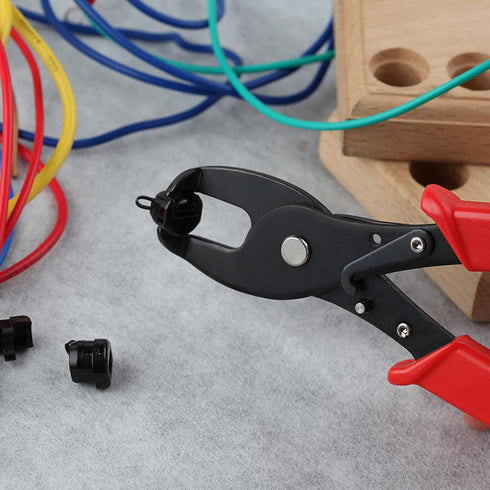 Strain Relief Crimper, Anti-Rust Low Carbon Steel Electrical Pliers for Power Cable Fasten Wire Tool