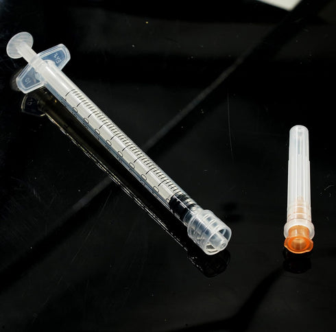15Pack 1ml/cc Plastic Sterile Syringes with 25Ga and Cap, Individually Packaged for Scientific Labs and Industrial