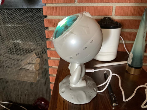 AIRIVO Dreamers Star Projector,Astronaut Galaxy Projector Bluetooth Speaker with Remote,White Noise,Interactive Posture