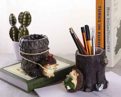 Desk Pen Toothbrush Pencil Pot Holder, Cute Resin Hedgehog Holder, Desktop Organizer Container for Office Desk