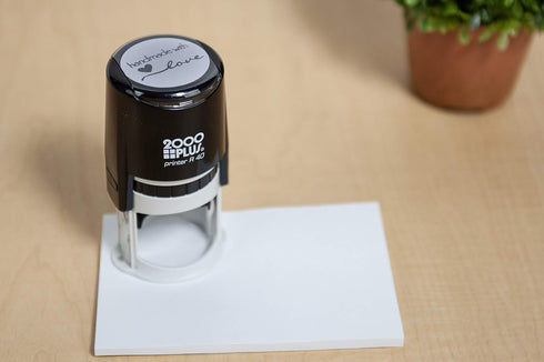 Handmade with Love Self-Inking R40 Round Stamp - 1 1/2" Diameter, Black Ink