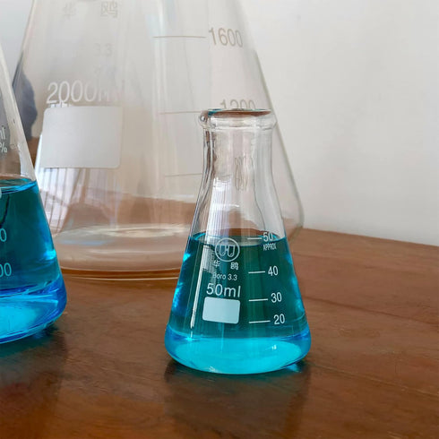 HUAOU 50ml Glass Erlenmeyer Flask Set, Narrow Mouth Graduated, 3.3 Borosilicate Glass, Pack of 6