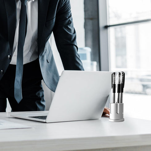 Rotating Revolver Gun Cylinder Pen Holder - Aluminum Non-Slip Desk Holder for Men's Birthday, Office Decoration