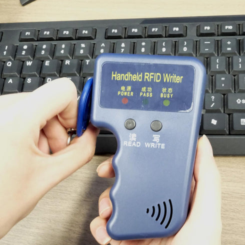 125KHz T5577 EM4305 RFID Reader Writer Handheld RFID Writer Copier Smart ID Card Duplicator Used