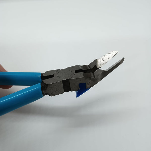 Panel Clip Pliers, Multipurpose Diagonal Cutting Pliers with Stainless Steel Blades, Fastener Removal Tool for Car Clips