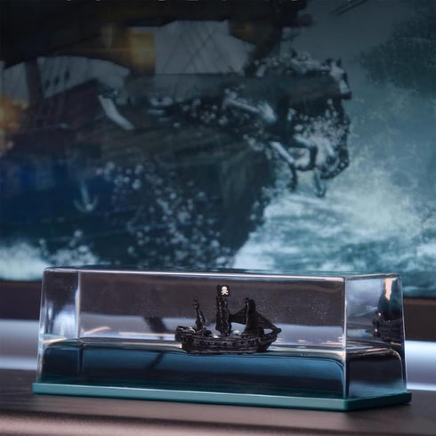 XEXBMNA Unsinkable Black Pearl Pirate Wavey Boat Toy Model Desk Acrylic Paperweight Liquid Wave Decorations for Car