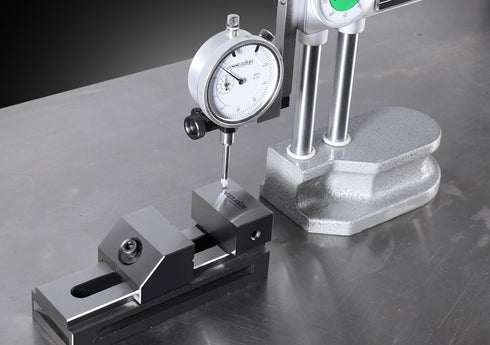 Accusize Industrial Tools Height Gauge Adaptor with Clamps, 0002-0881